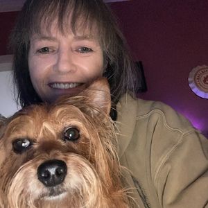 Meet your Posher, Sharon